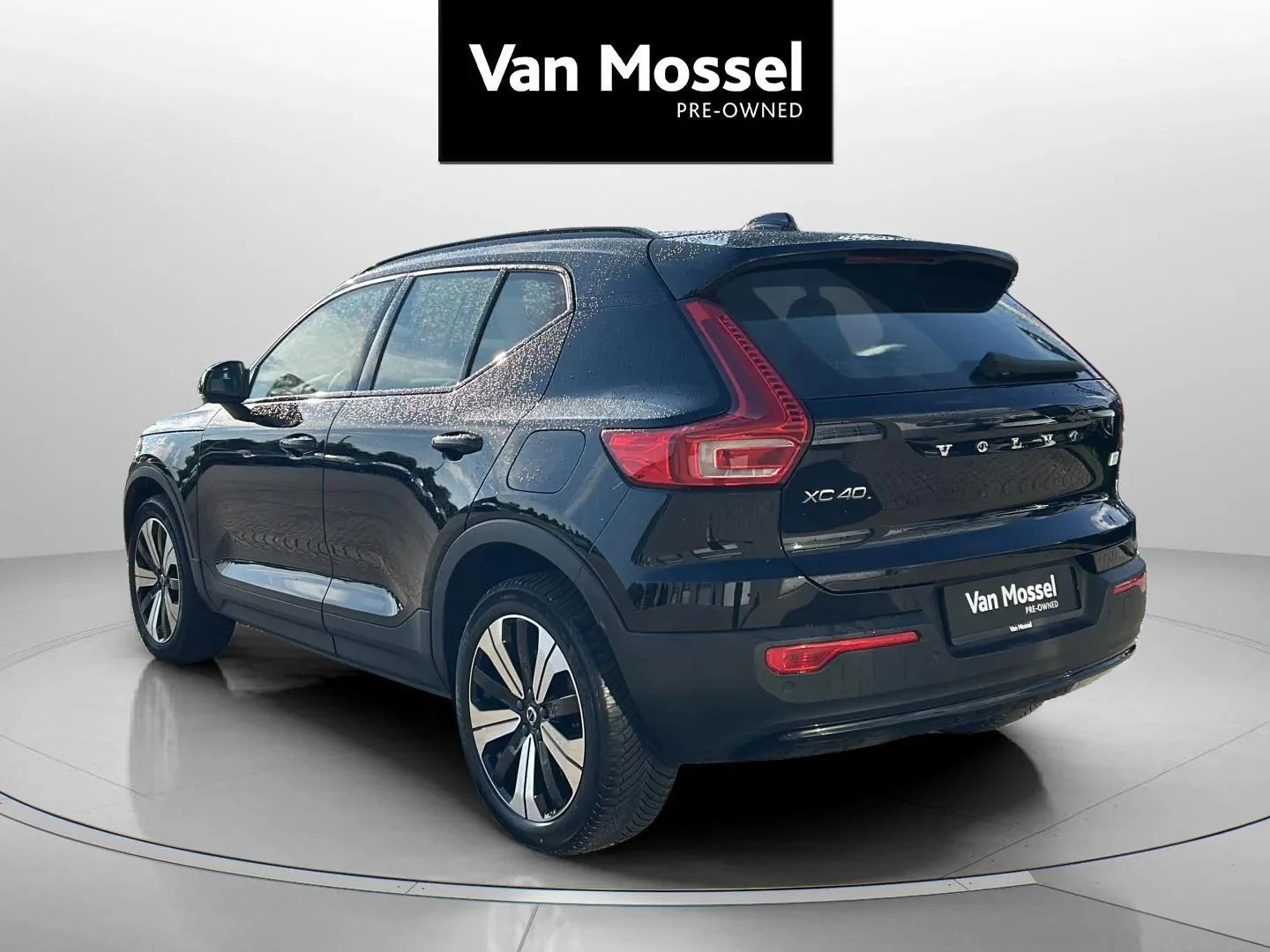 Volvo-XC40-image-6