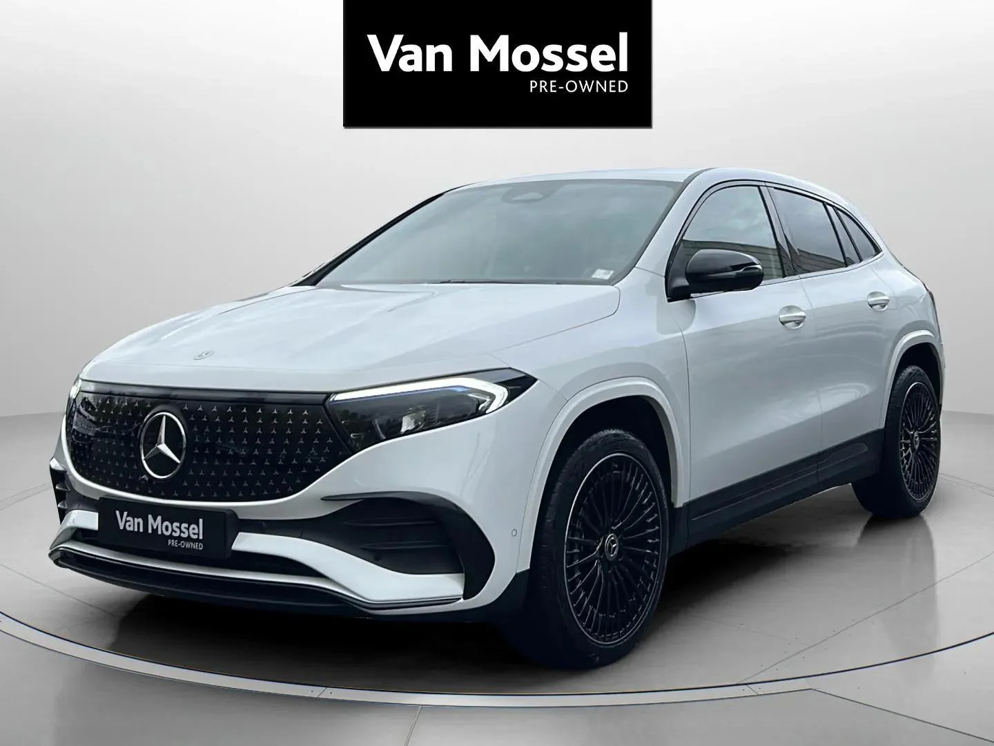 Mercedes-Benz-EQA-image-0