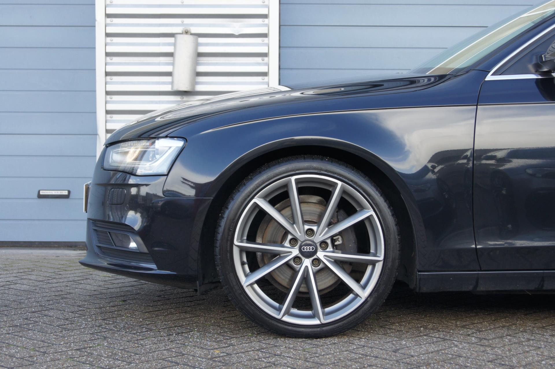 Hoofdafbeelding Audi A4