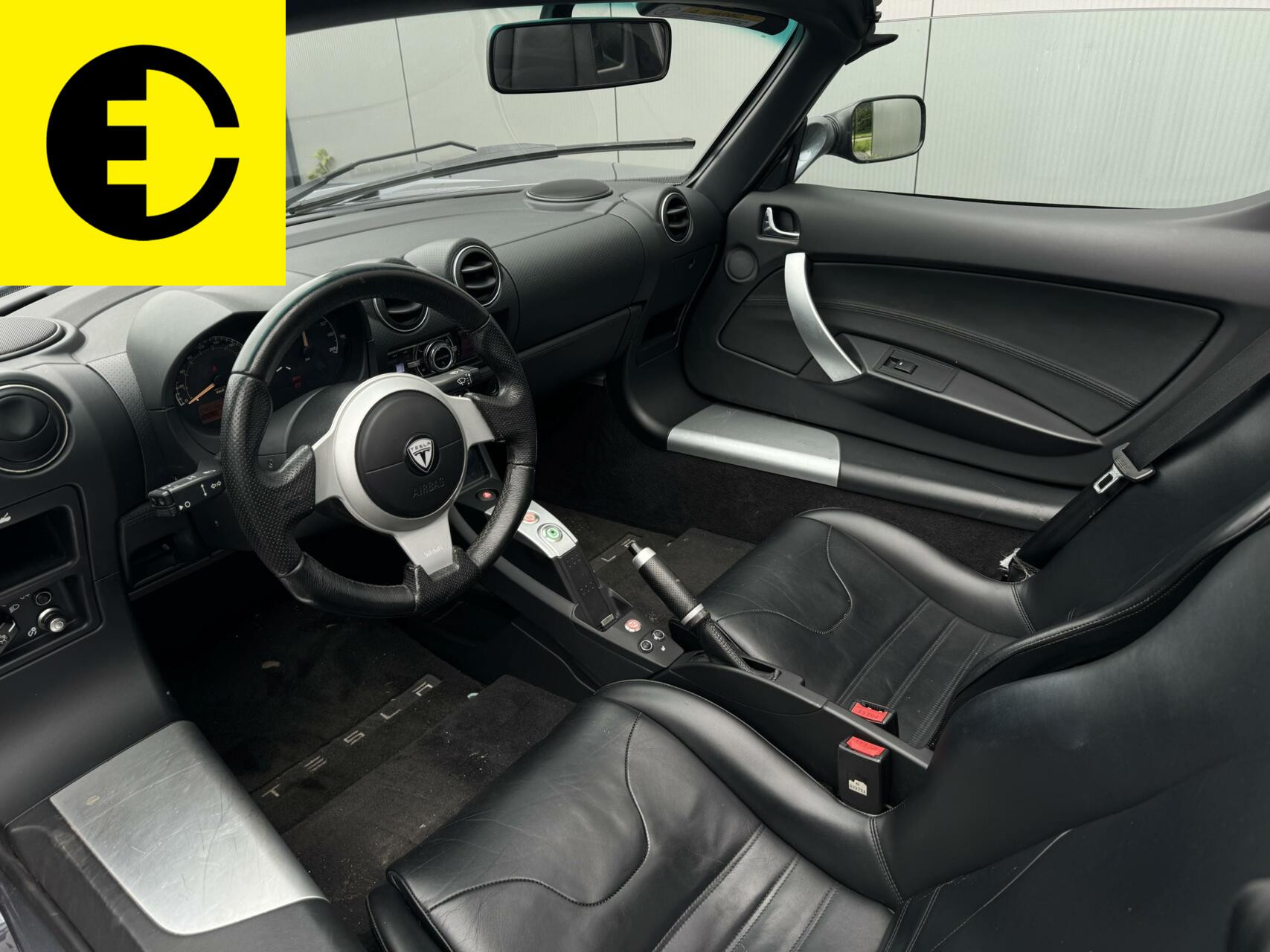 Hoofdafbeelding Tesla Roadster