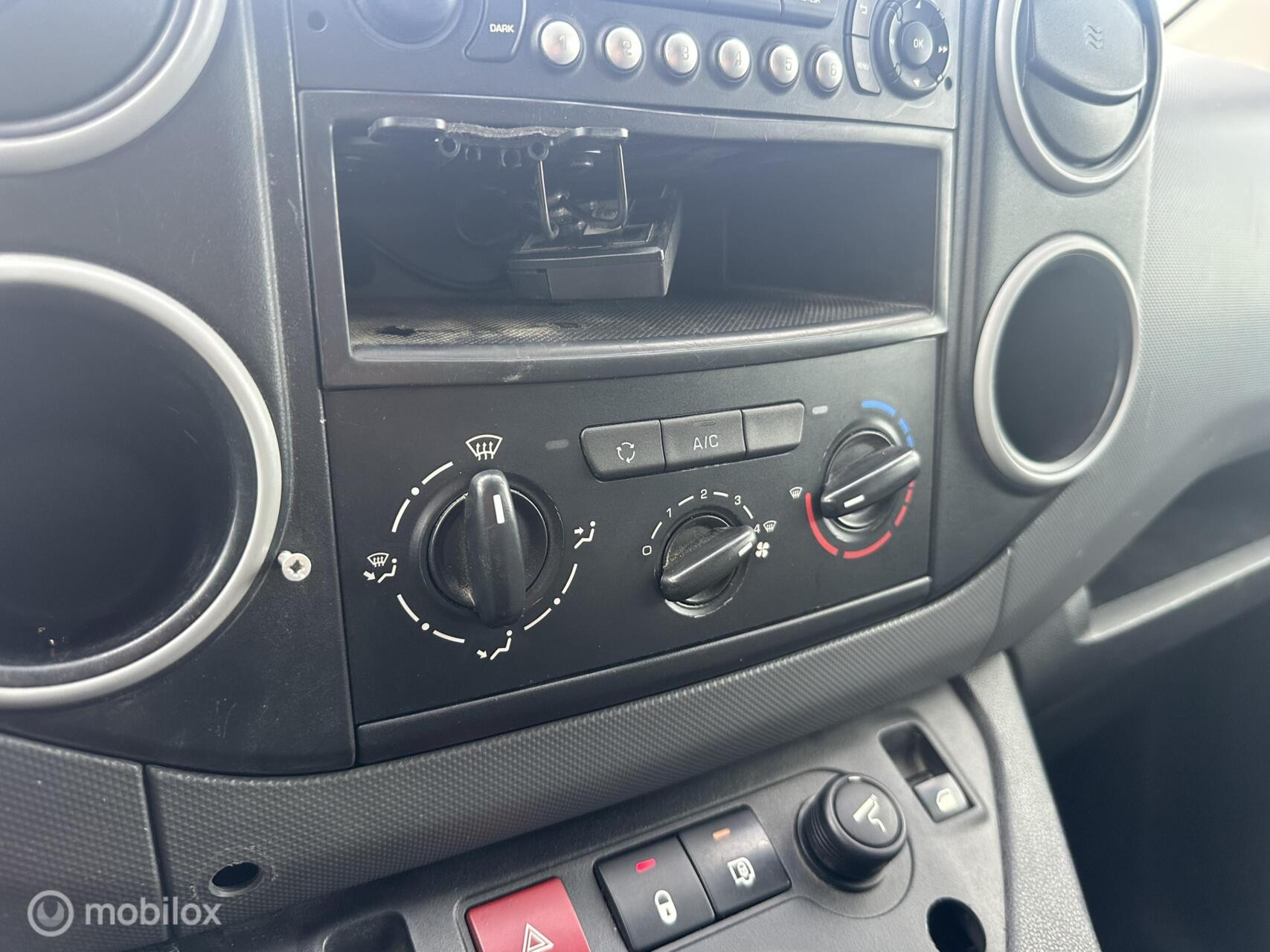 Hoofdafbeelding Peugeot Partner