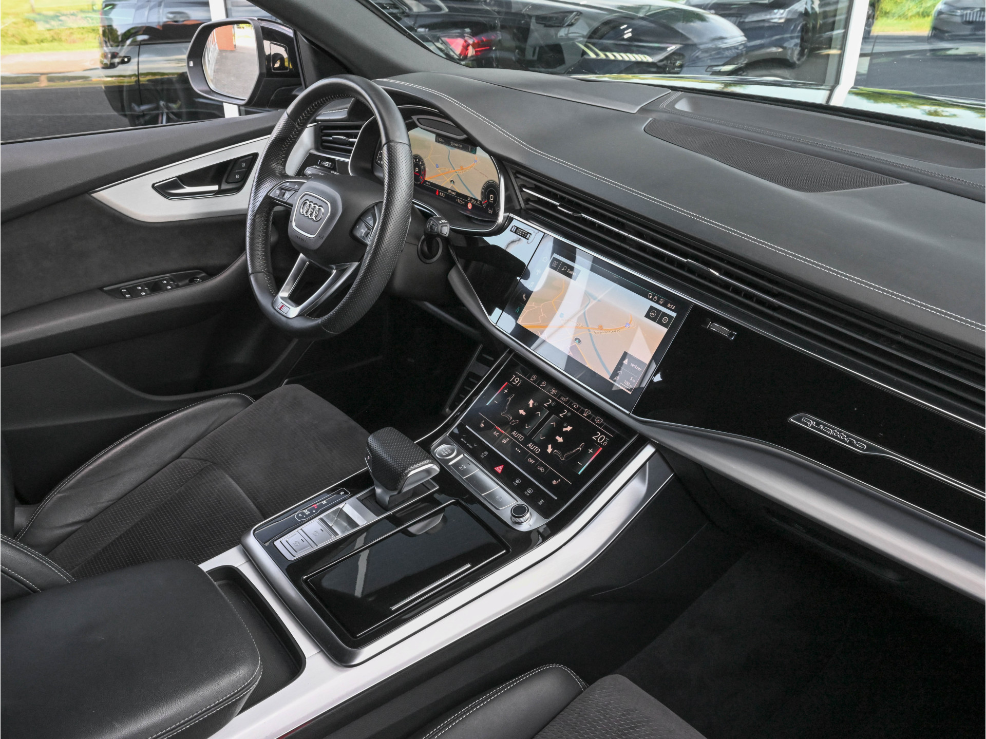 Hoofdafbeelding Audi Q8