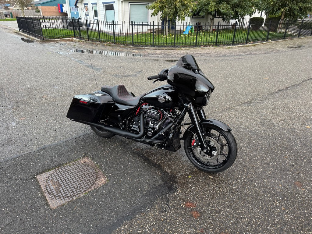 Hoofdafbeelding Harley-Davidson Street Glide