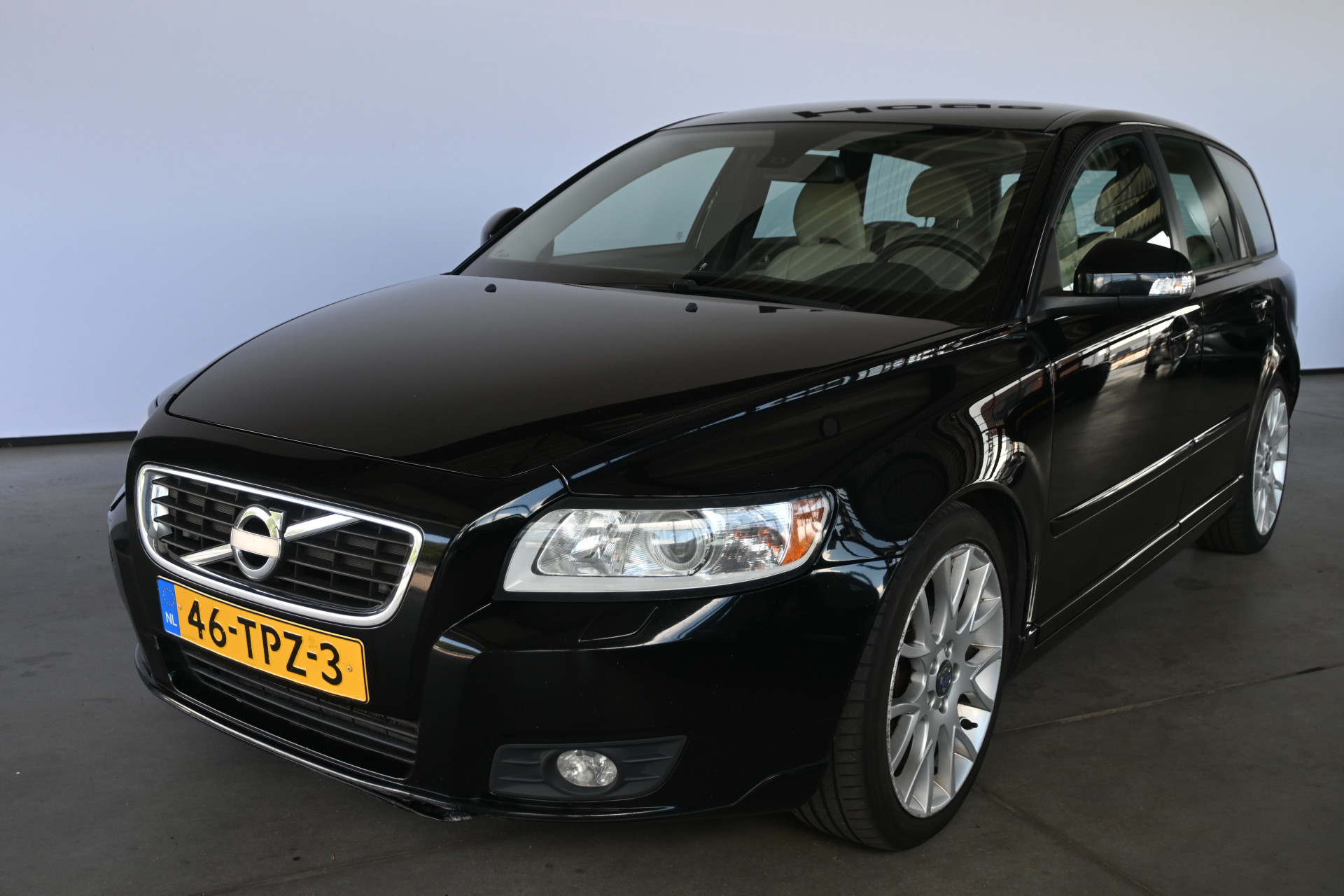 Hoofdafbeelding Volvo V50