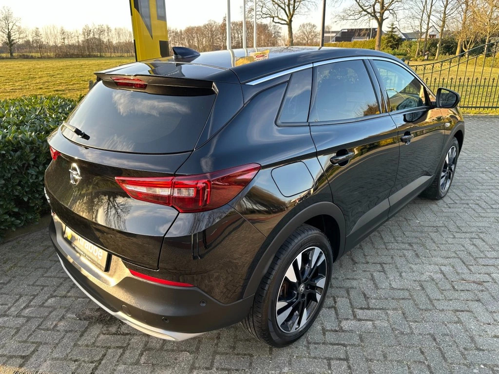 Hoofdafbeelding Opel Grandland X