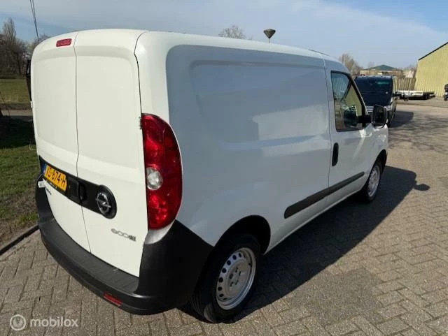 Hoofdafbeelding Opel Combo