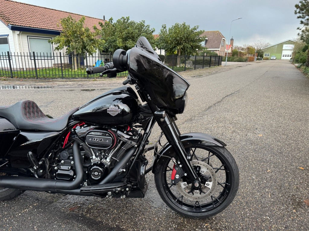 Hoofdafbeelding Harley-Davidson Street Glide
