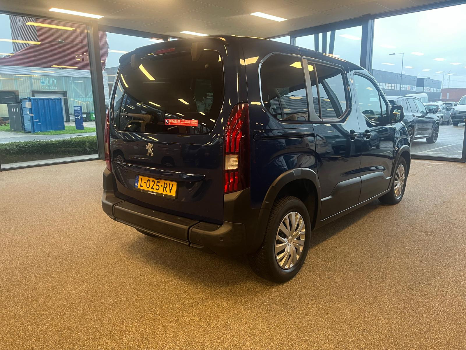 Hoofdafbeelding Peugeot Rifter