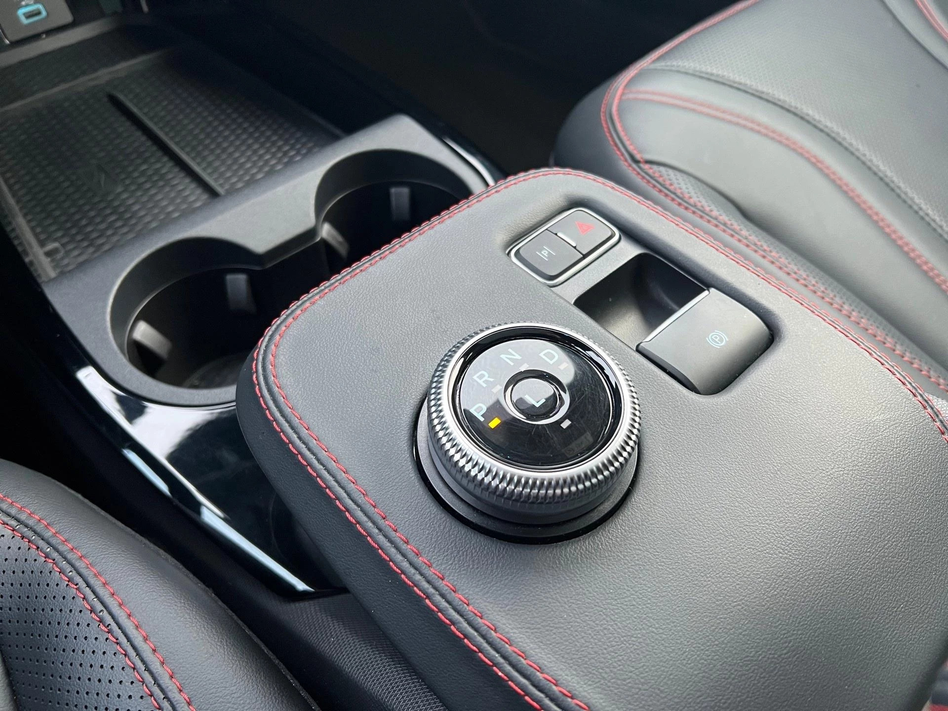 Ford-Mustang Mach-E-image-9