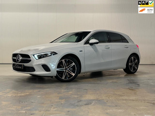 Mercedes-Benz A-klasse 250 e | HYBRIDE | STOELVERKOELING | AMBIANCE LIGHTS | LED