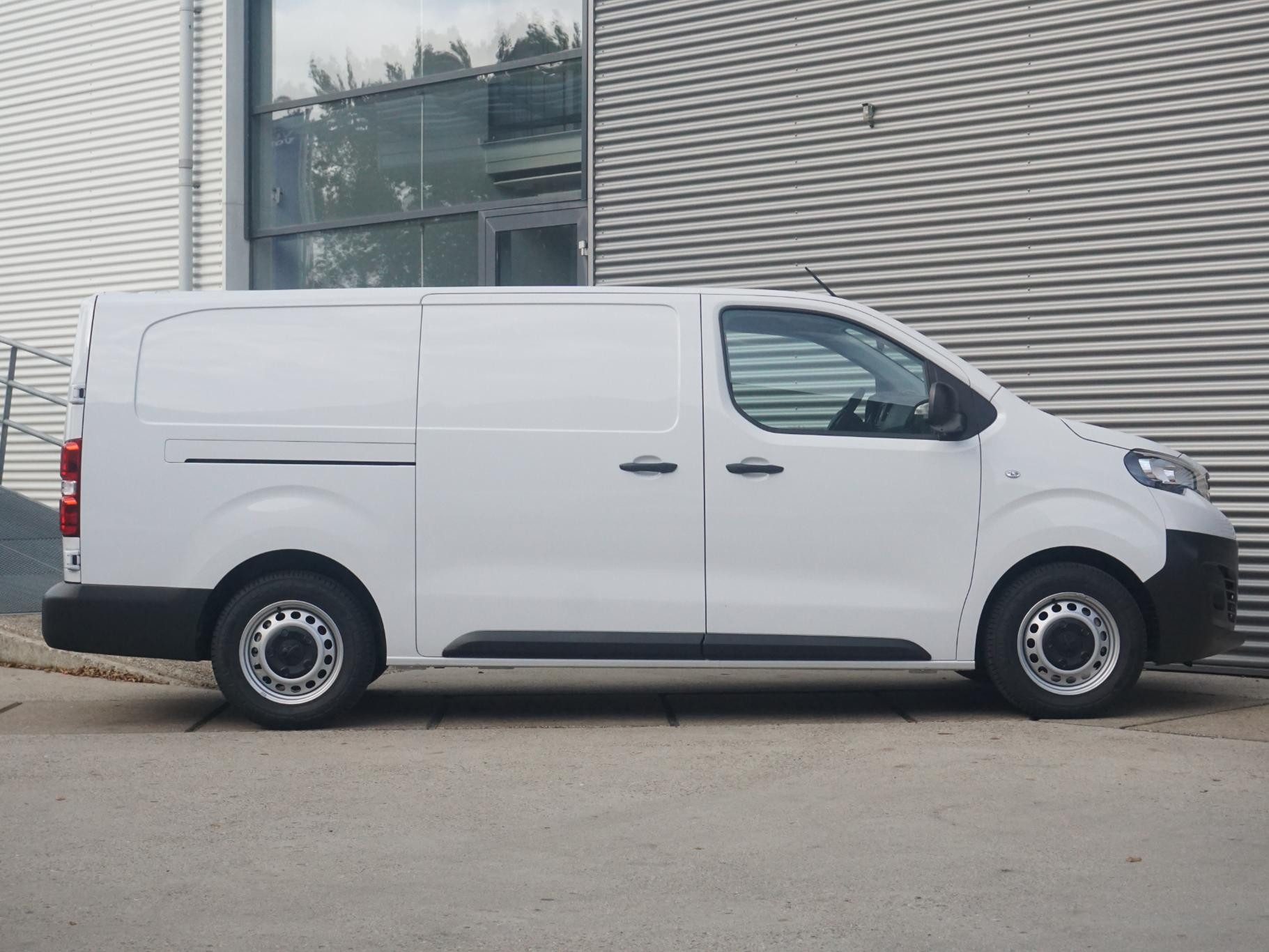 Hoofdafbeelding Peugeot e-Expert