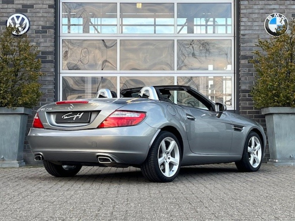 Hoofdafbeelding Mercedes-Benz SLK