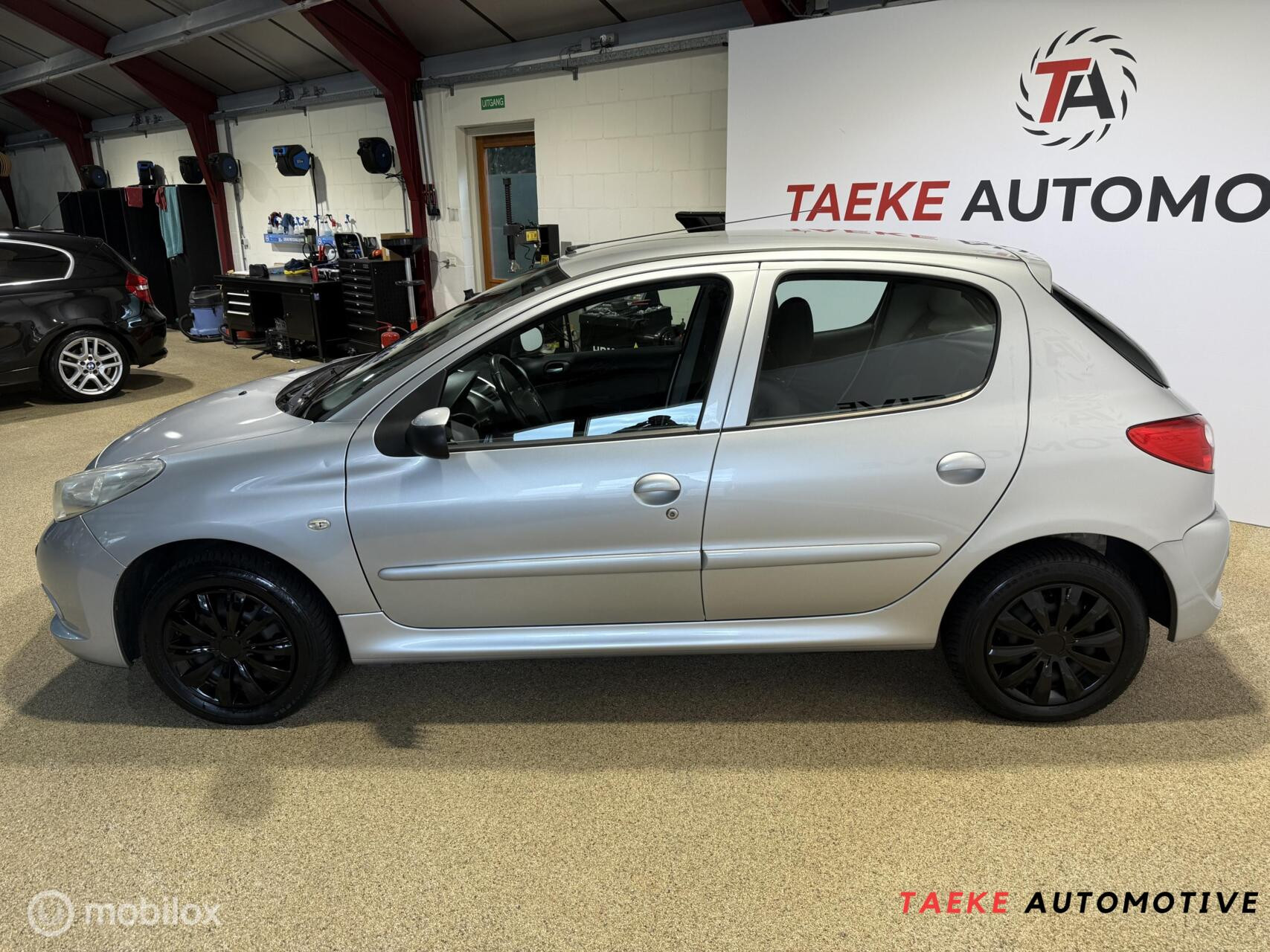 Hoofdafbeelding Peugeot 206