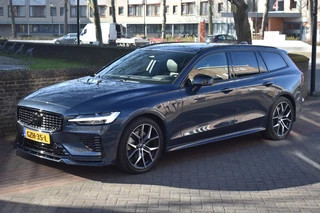 Volvo V60 Volvo V60 T6 350PK AWD PLUS DARK | HEICO spoiler | Trekhaak | Styling pack - afbeelding nr 36