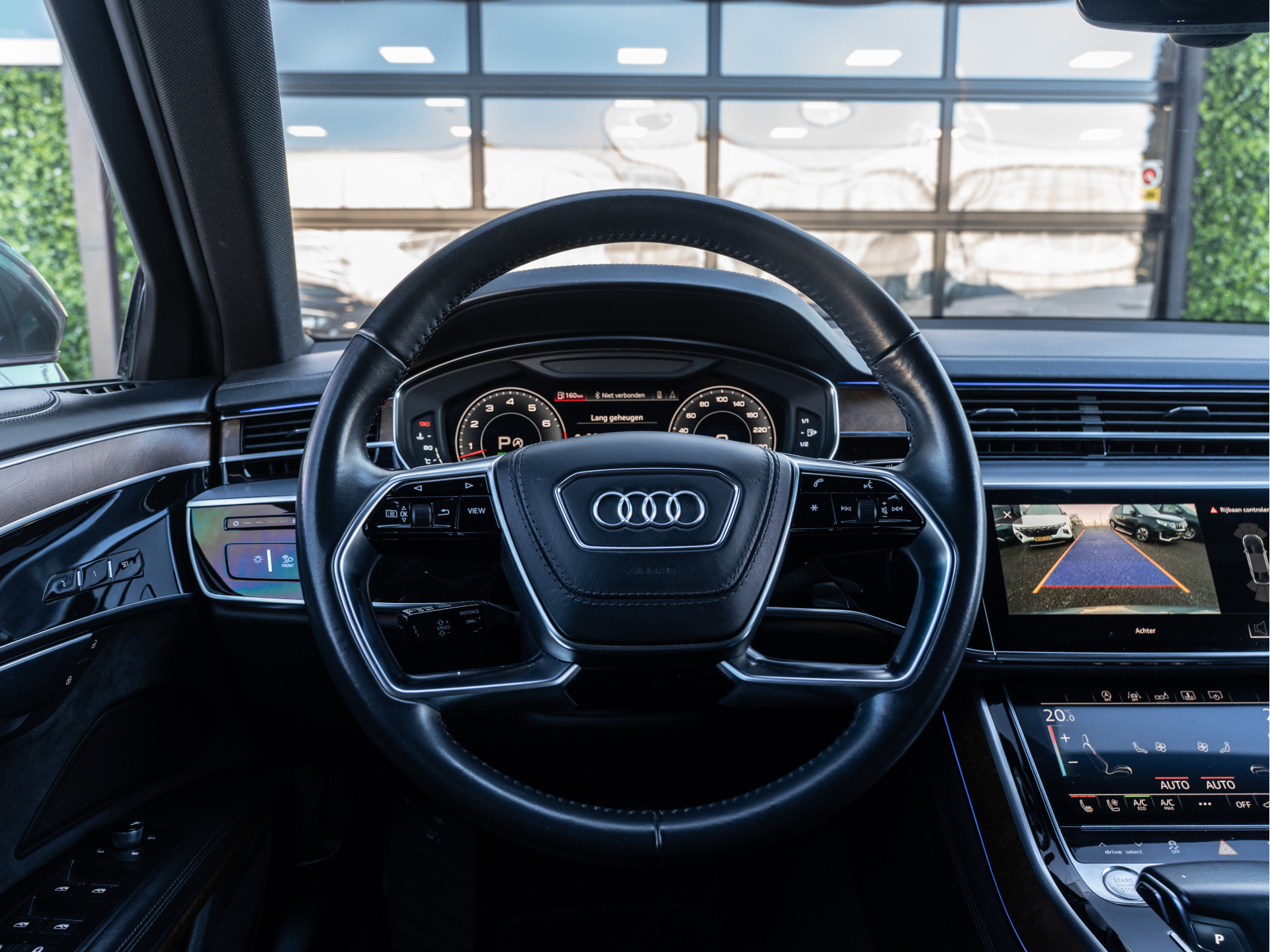 Hoofdafbeelding Audi A8