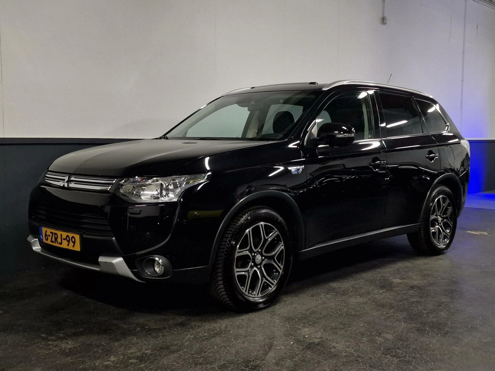 Hoofdafbeelding Mitsubishi Outlander