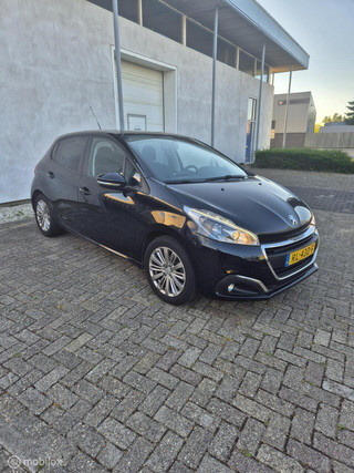 Peugeot 208 1.2 PureTech Allure