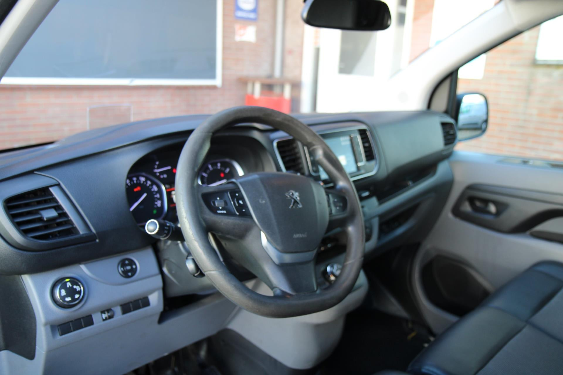 Hoofdafbeelding Peugeot Expert