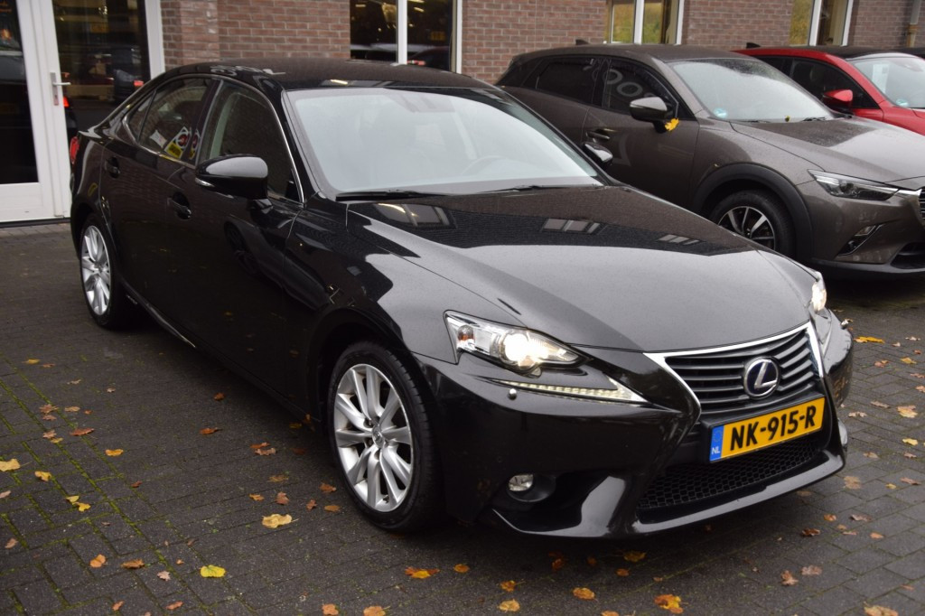 Hoofdafbeelding Lexus IS