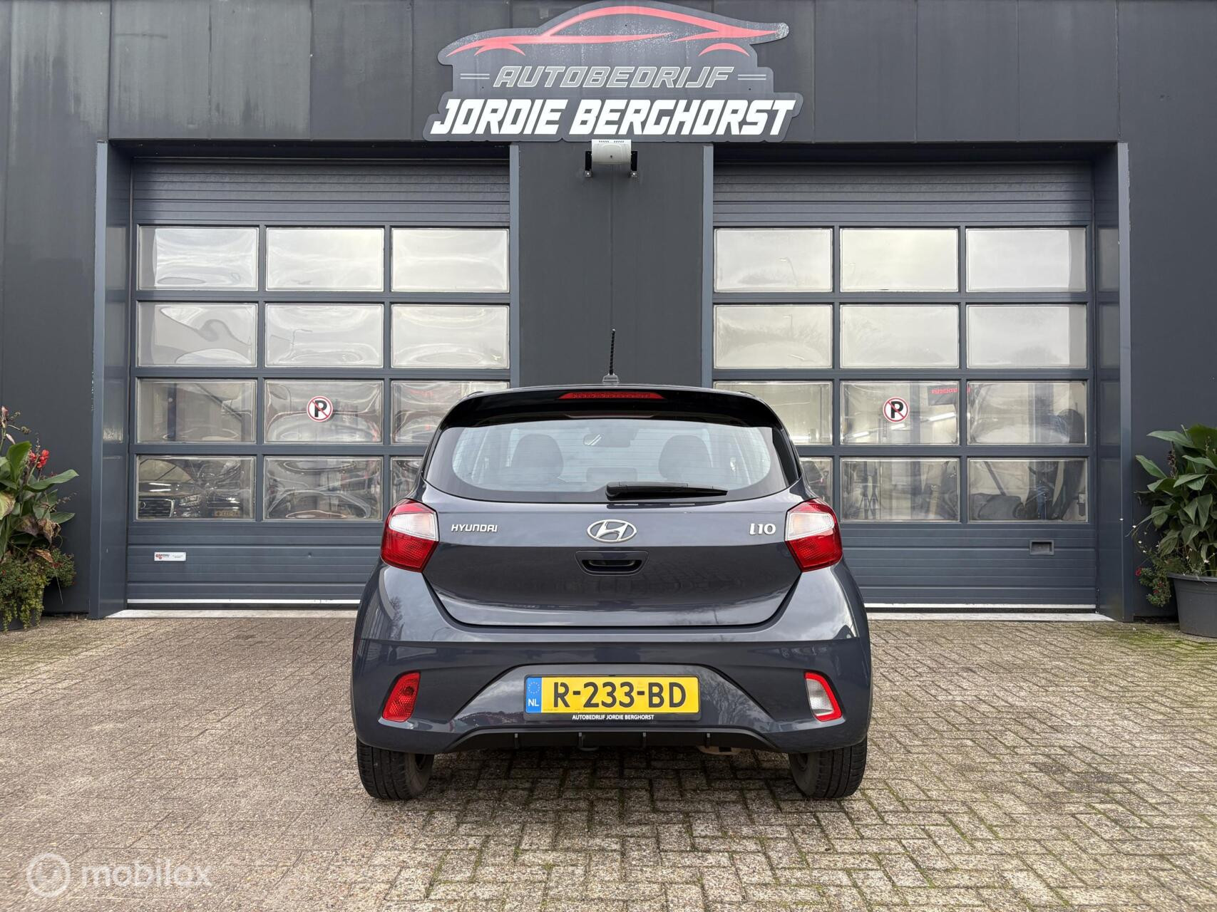 Hoofdafbeelding Hyundai i10
