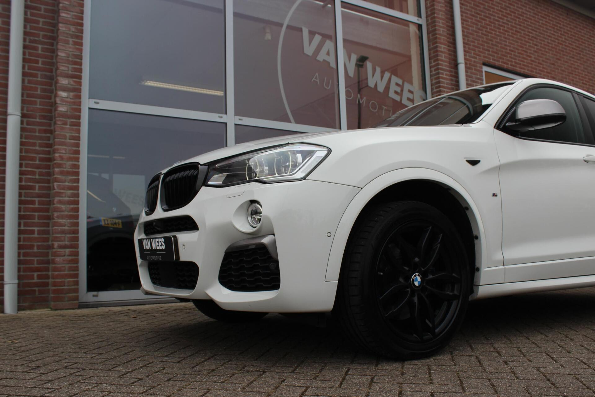 Hoofdafbeelding BMW X4