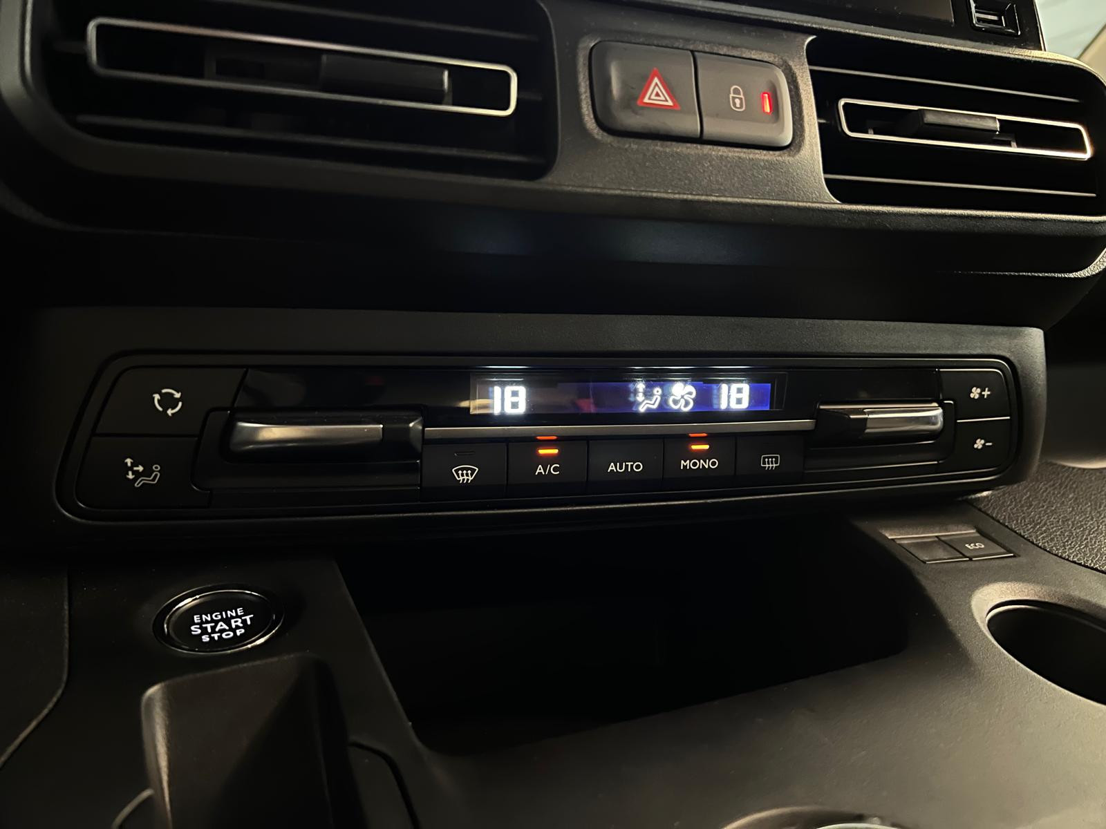 Hoofdafbeelding Opel Combo