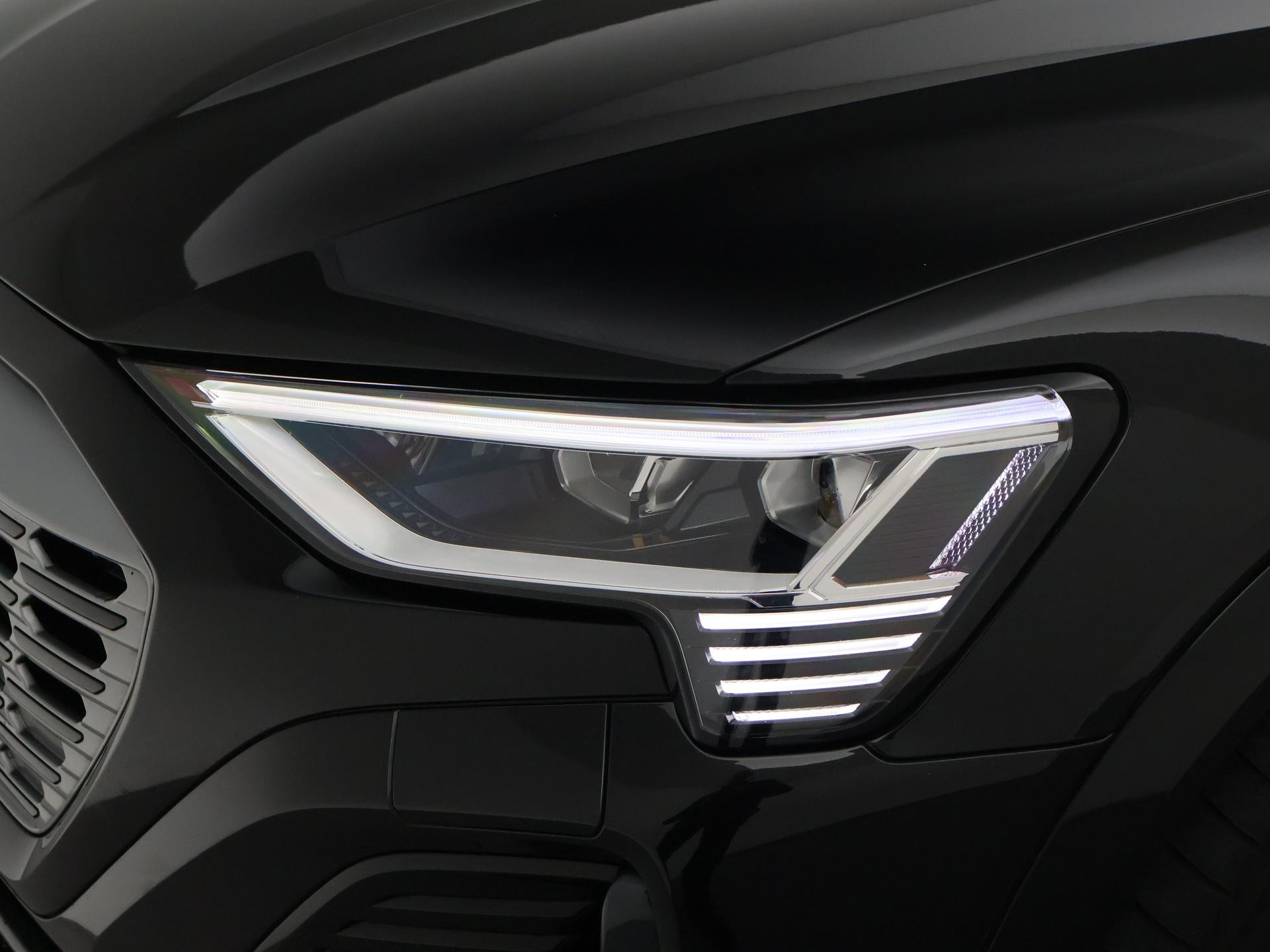 Hoofdafbeelding Audi Q8 e-tron