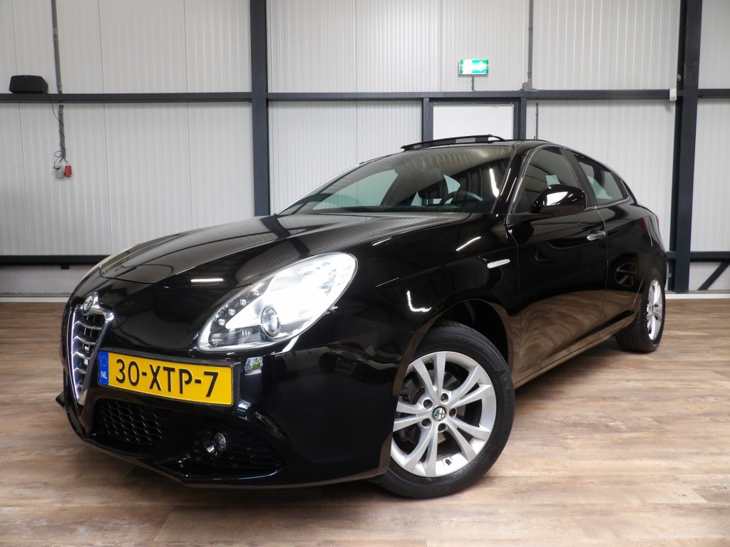 Hoofdafbeelding Alfa Romeo Giulietta