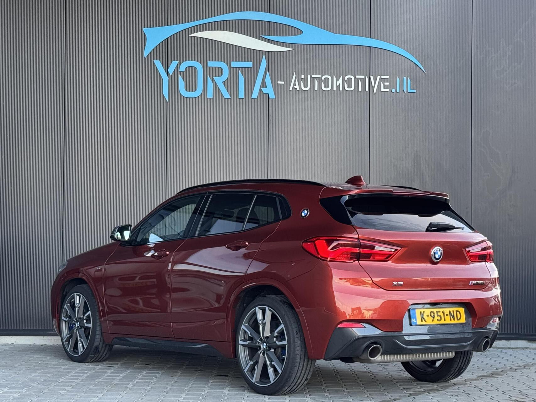 Hoofdafbeelding BMW X2