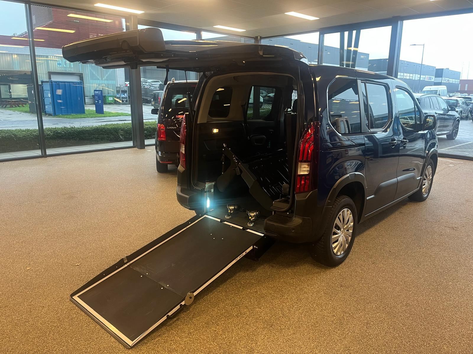 Hoofdafbeelding Peugeot Rifter