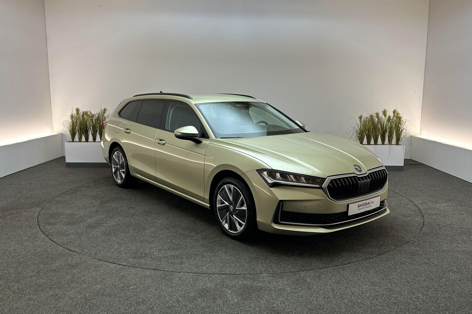 Hoofdafbeelding Škoda Superb