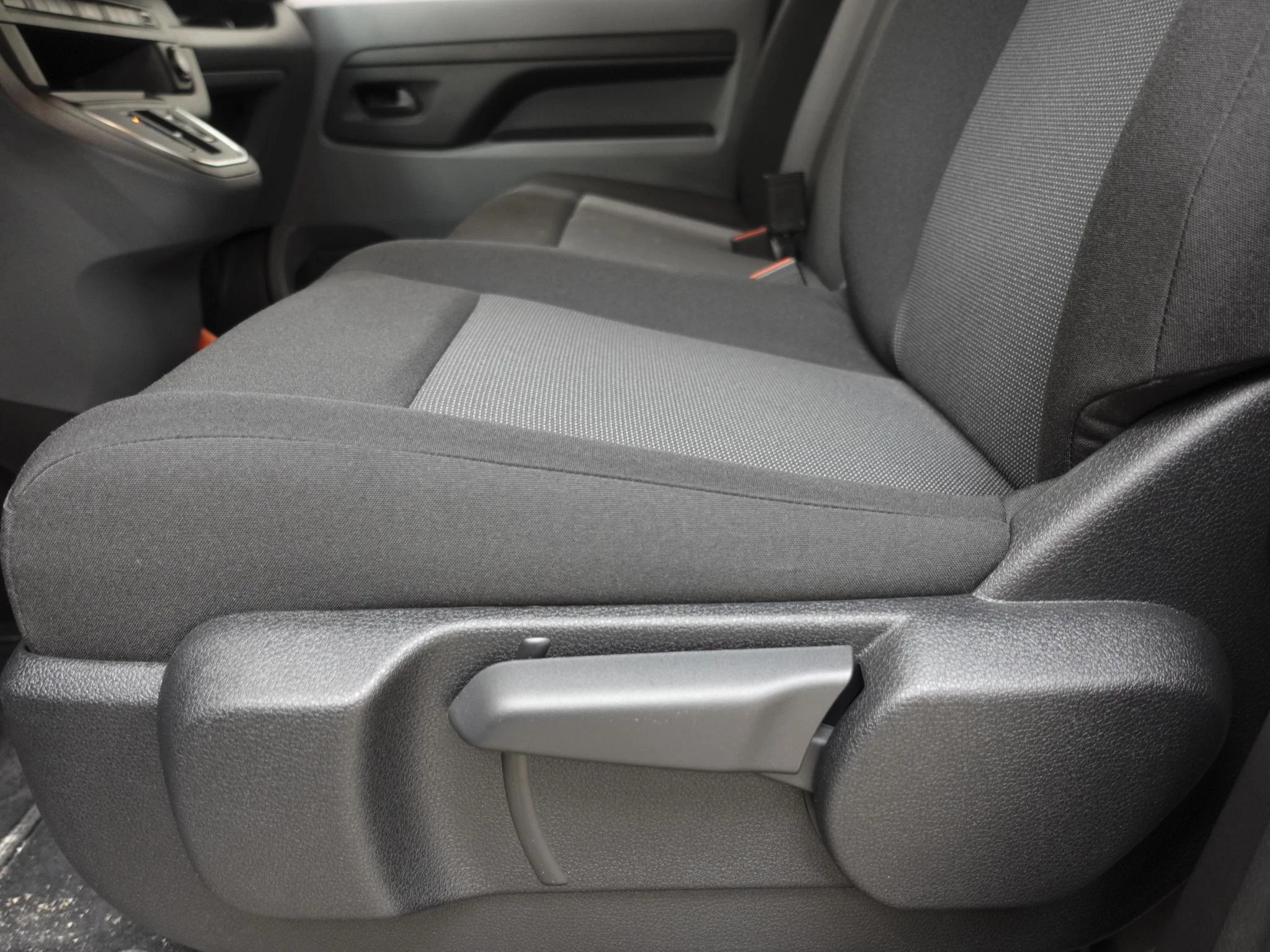 Hoofdafbeelding Peugeot e-Expert