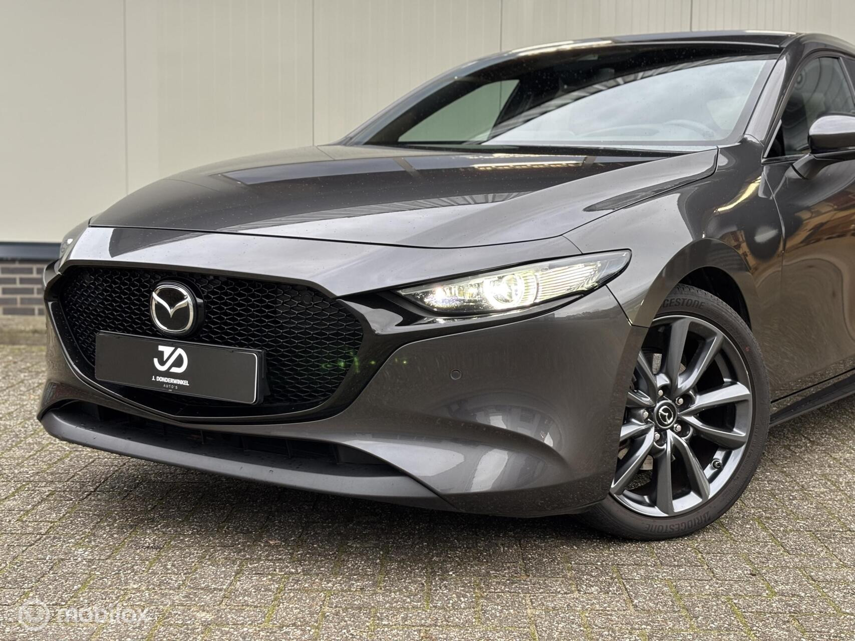 Hoofdafbeelding Mazda 3