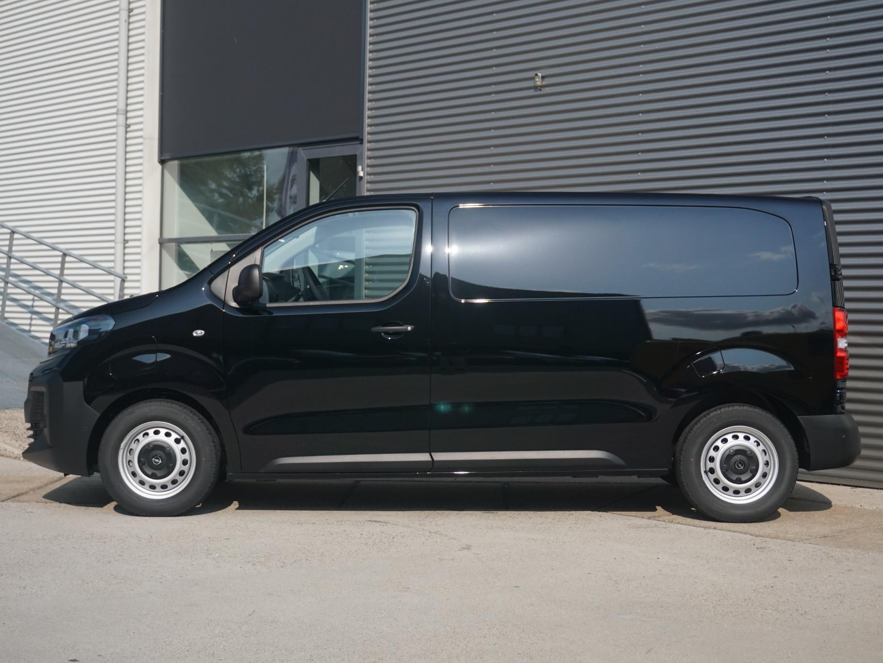 Hoofdafbeelding Opel Vivaro-e