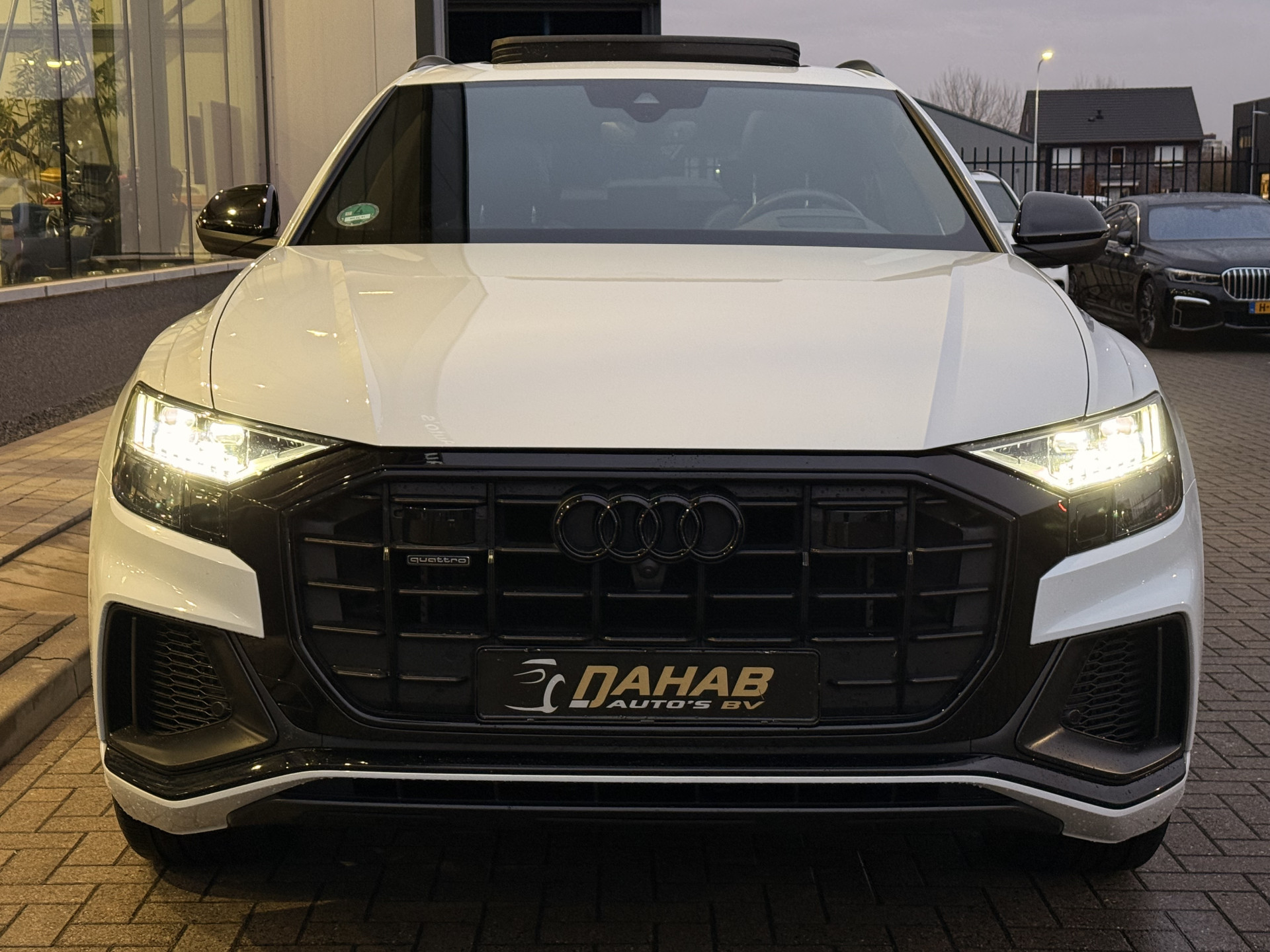 Hoofdafbeelding Audi Q8