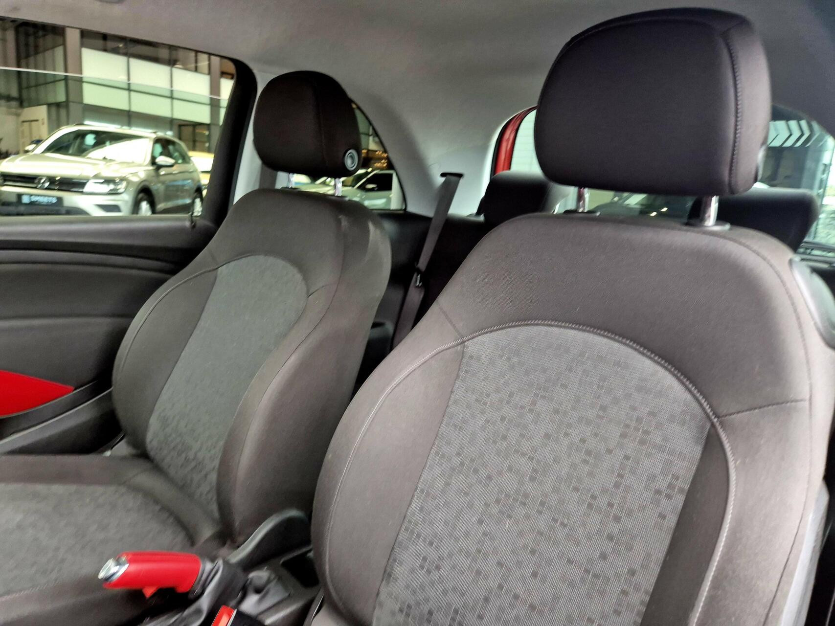 Hoofdafbeelding Opel ADAM