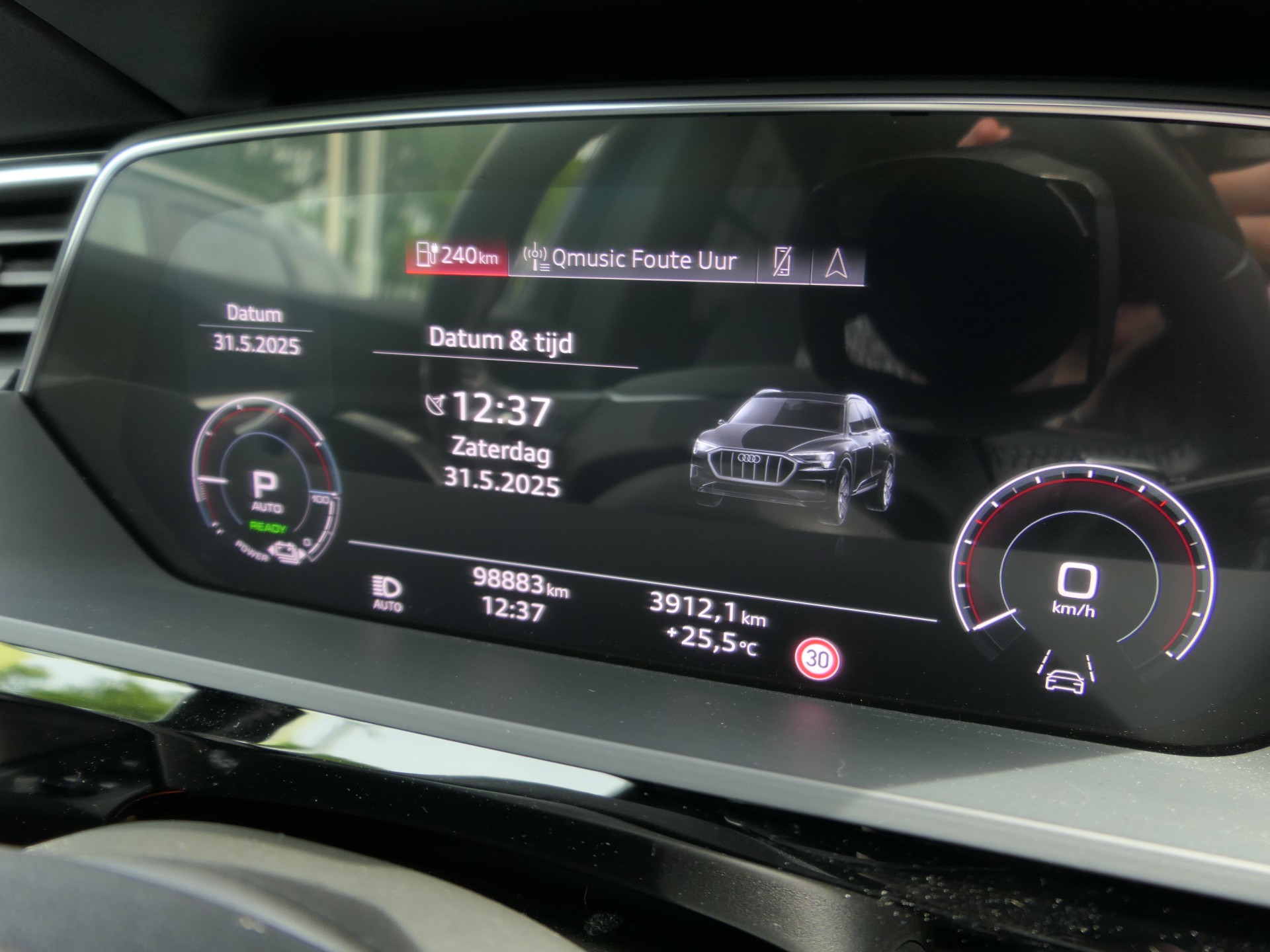 Hoofdafbeelding Audi e-tron