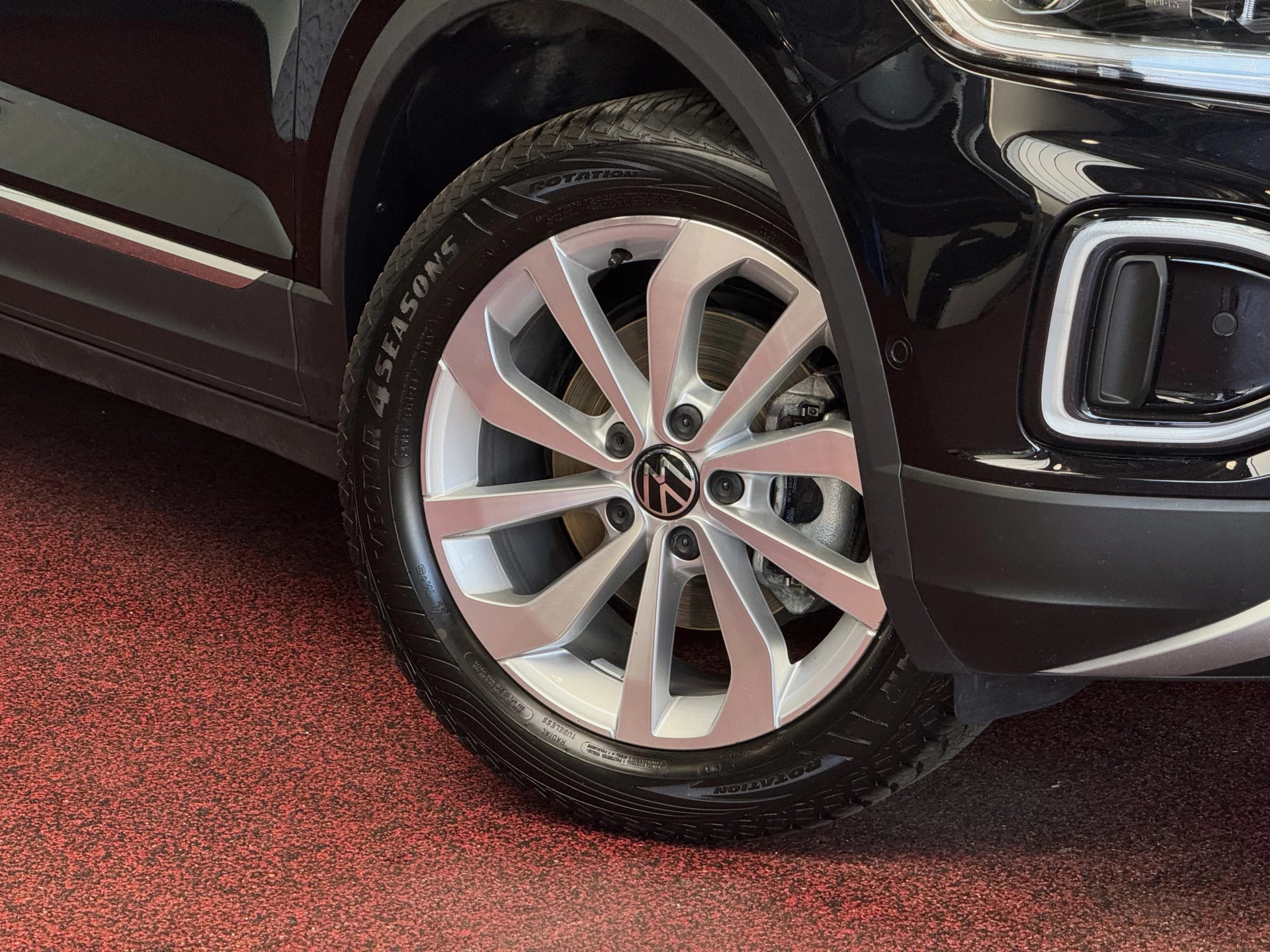 Hoofdafbeelding Volkswagen T-Roc