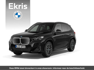 BMW iX1 eDrive20 67 M Sport Edition | M Sport Pakket | Premium Pack | Panoramadak | Trekhaak