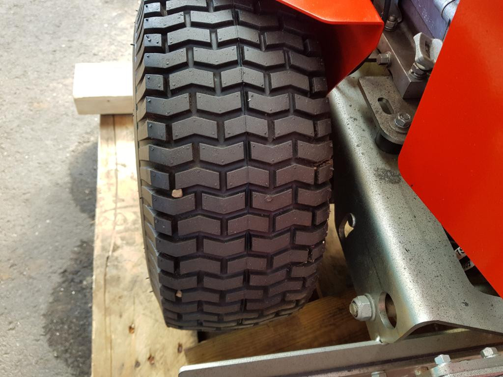 Hoofdafbeelding Nimos Mug Ha onkruidborstel Hydrostaat