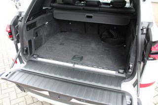 BMW X5 BMW X5 xDrive50e M-Sport | Panoramadak | H&K | Trekhaak | Comfortstoelen | Luchtvering | Glow - afbeelding nr 66