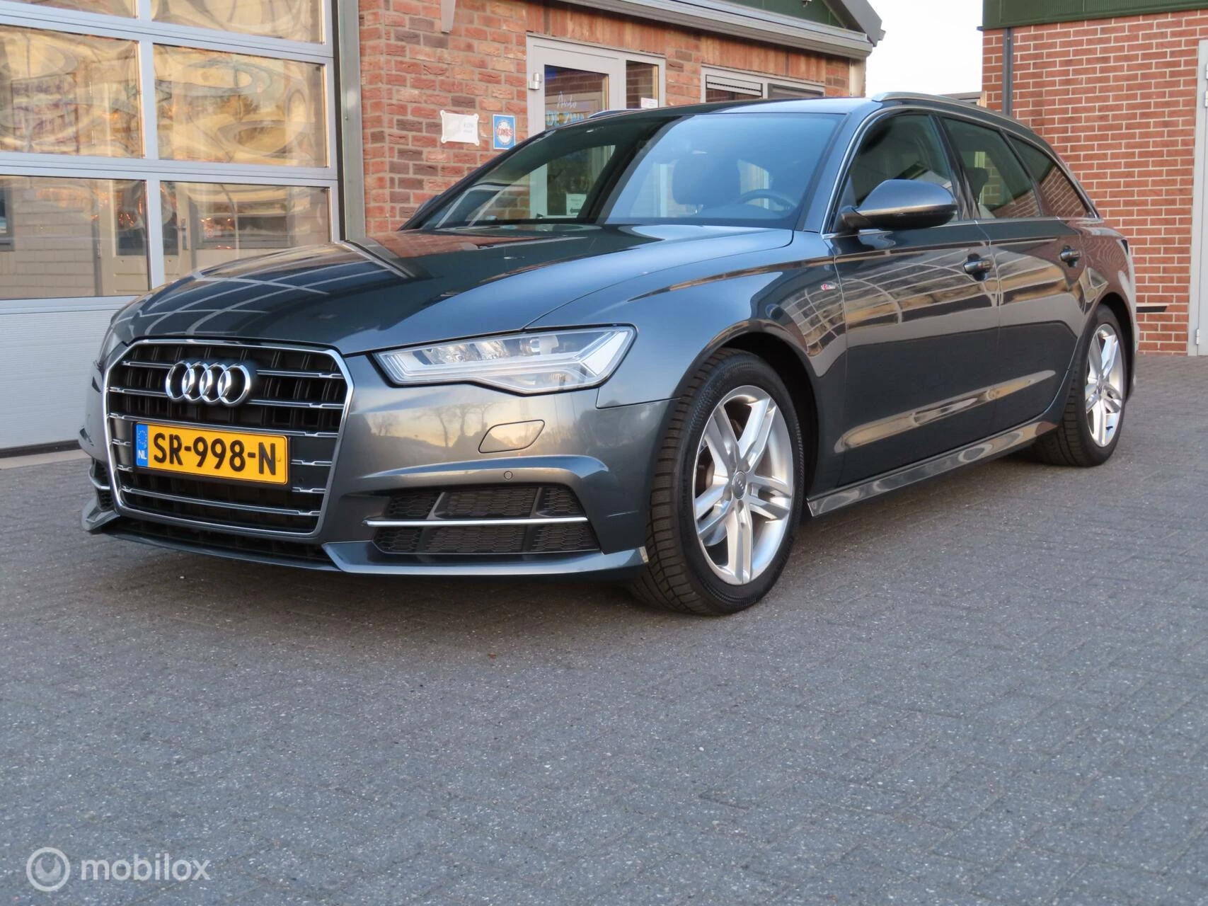 Hoofdafbeelding Audi A6