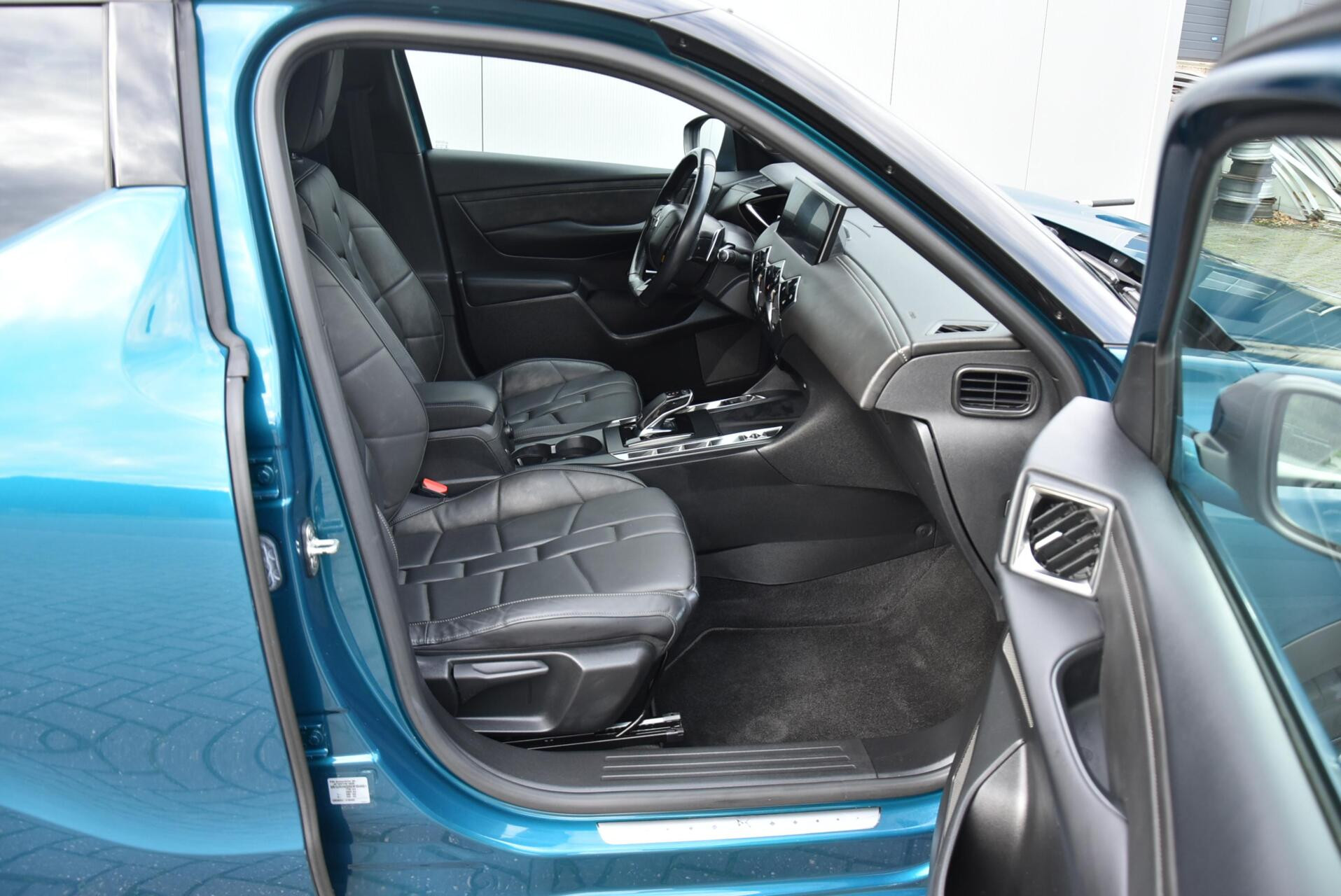 Hoofdafbeelding DS DS 3