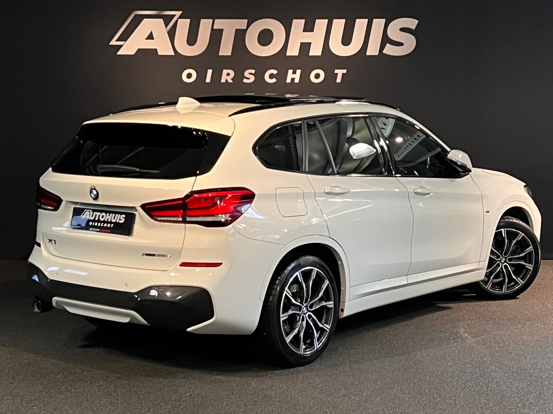 Hoofdafbeelding BMW X1