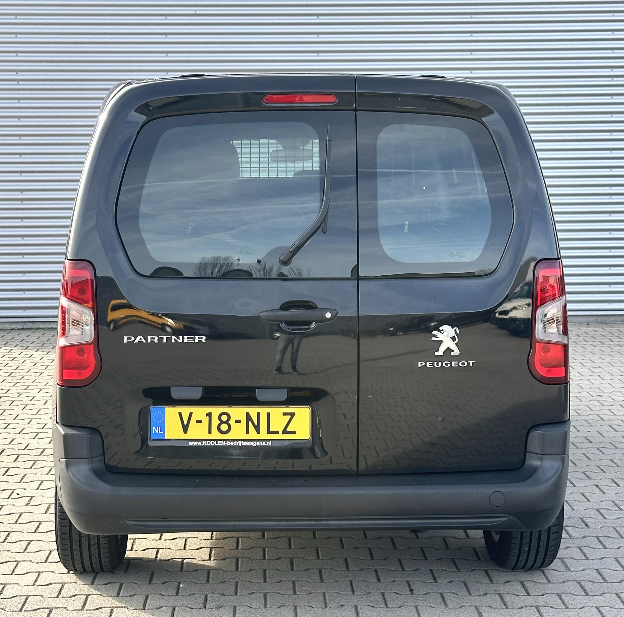 Hoofdafbeelding Peugeot Partner