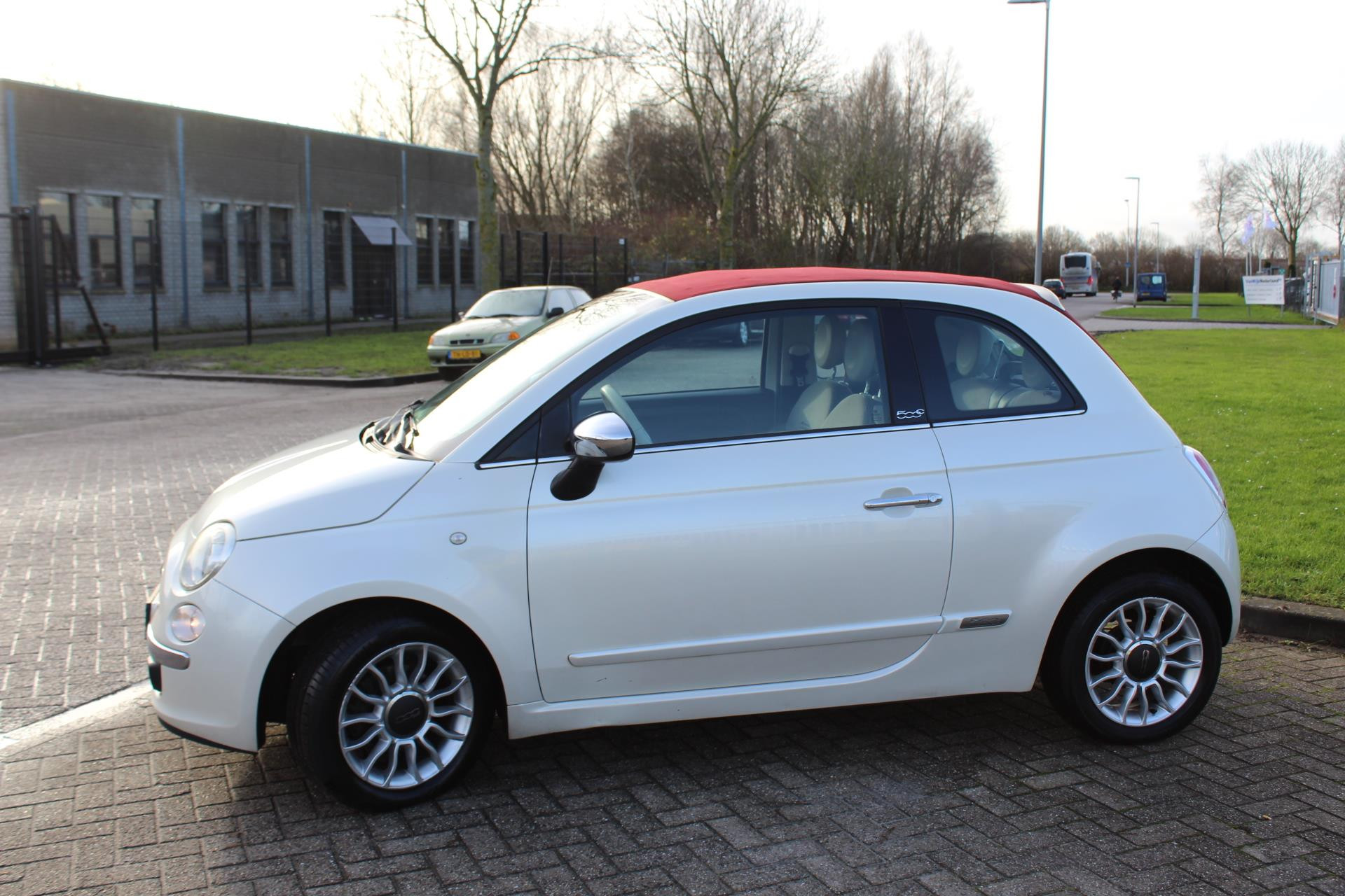 Hoofdafbeelding Fiat 500C