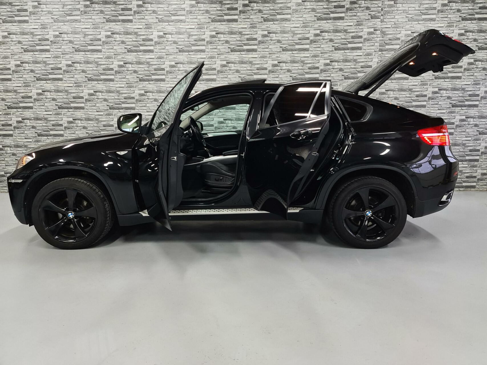 Hoofdafbeelding BMW X6