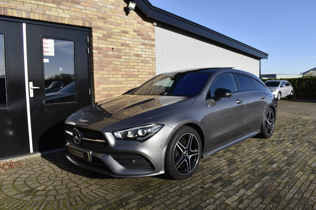 Hoofdafbeelding Mercedes-Benz CLA