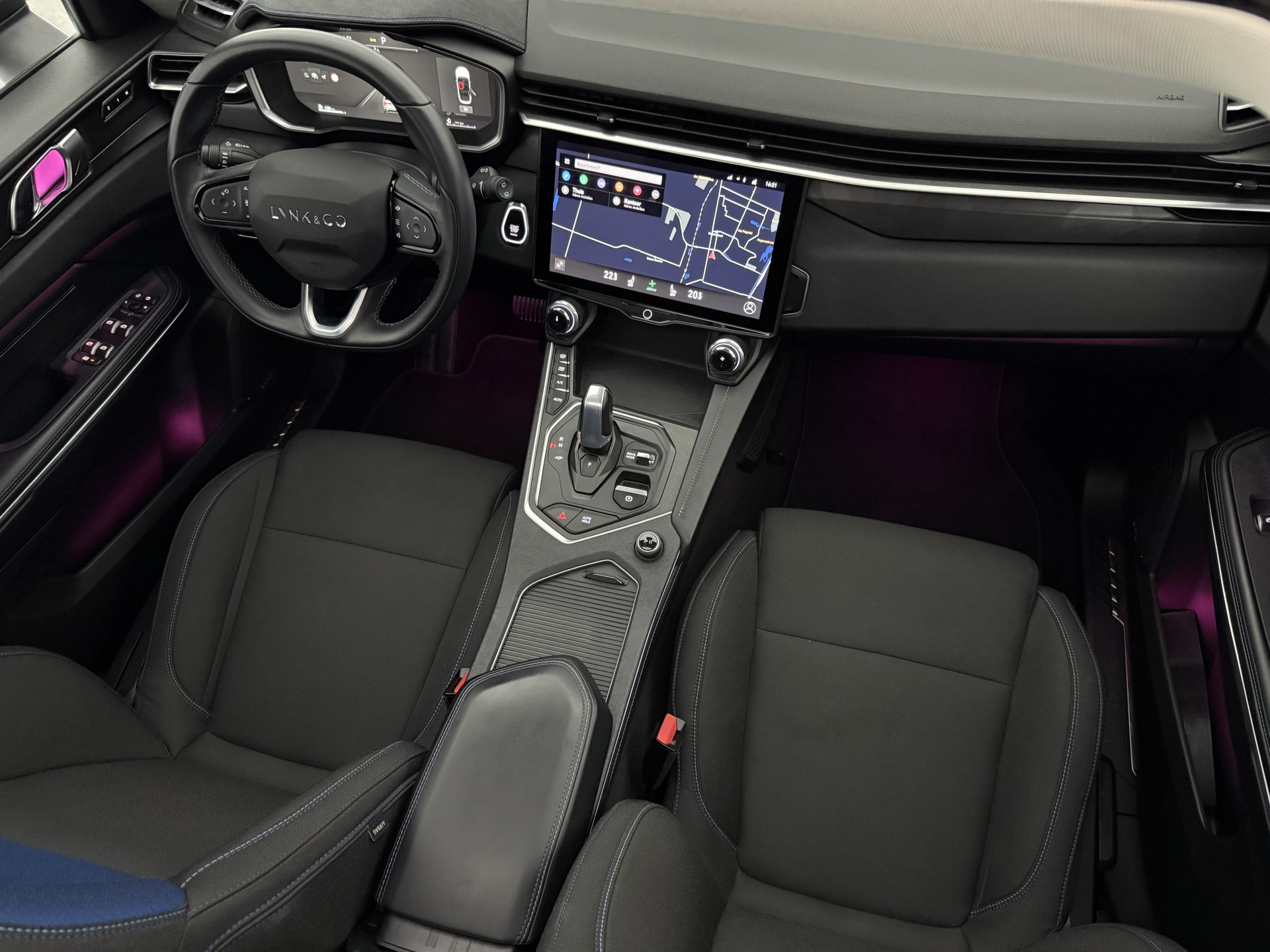 Hoofdafbeelding Lynk & Co 01