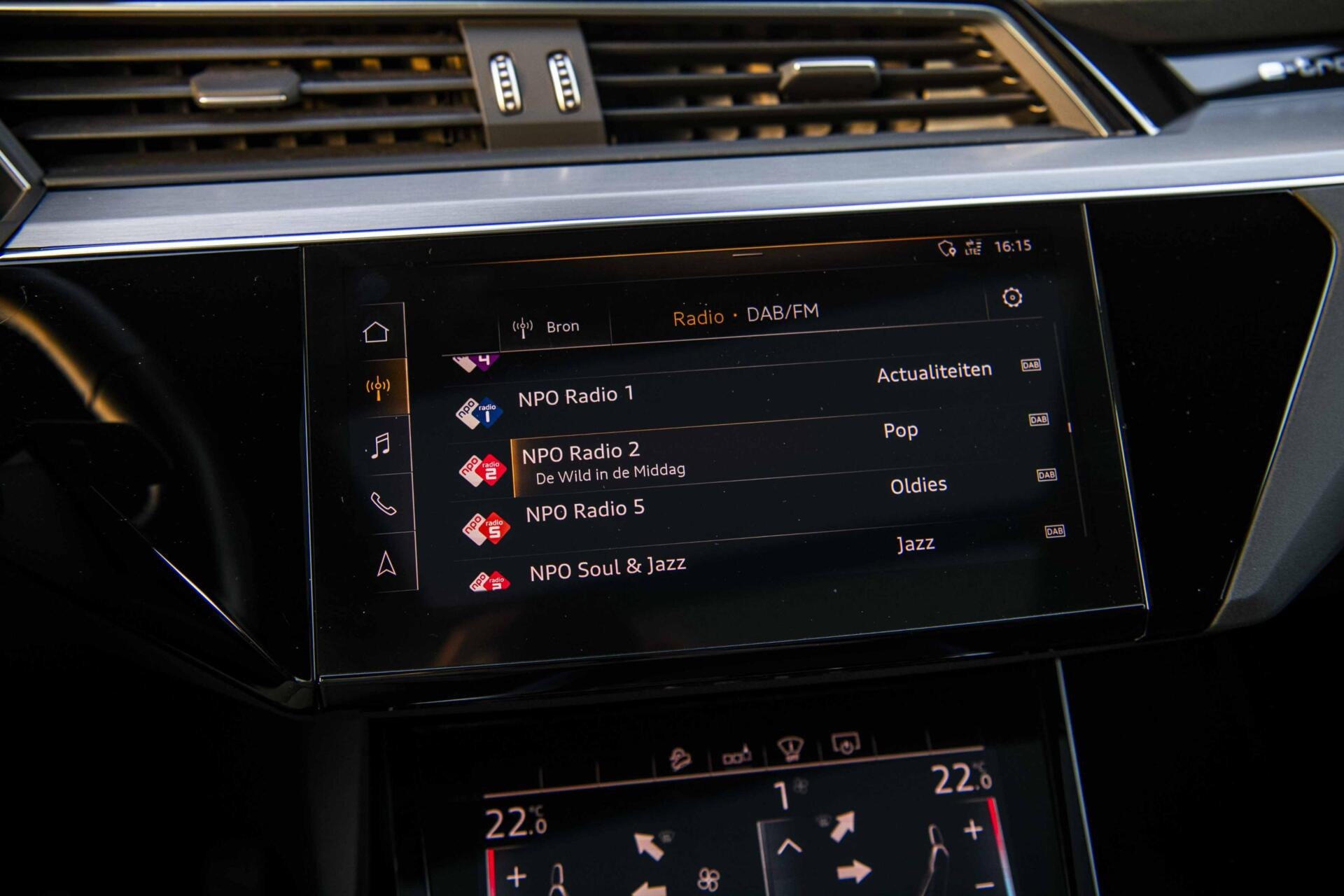 Hoofdafbeelding Audi e-tron